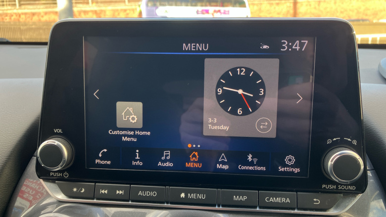 Nissan Juke 1.0 DiG-T 114 N-Connecta 5dr Petrol Hatchback